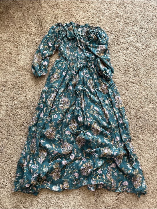 Free People Dresses & Skirts - Free People Oasis Print Floral MIDI Dress
